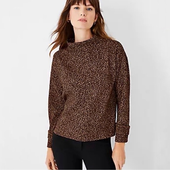 Ann Taylor Brown Animal Print Jacquard Button Cuff Top Women’s Size Small NWT - Picture 1 of 14
